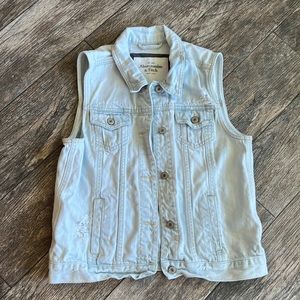 Abercrombie & Fitch Light Blue Denim Vest